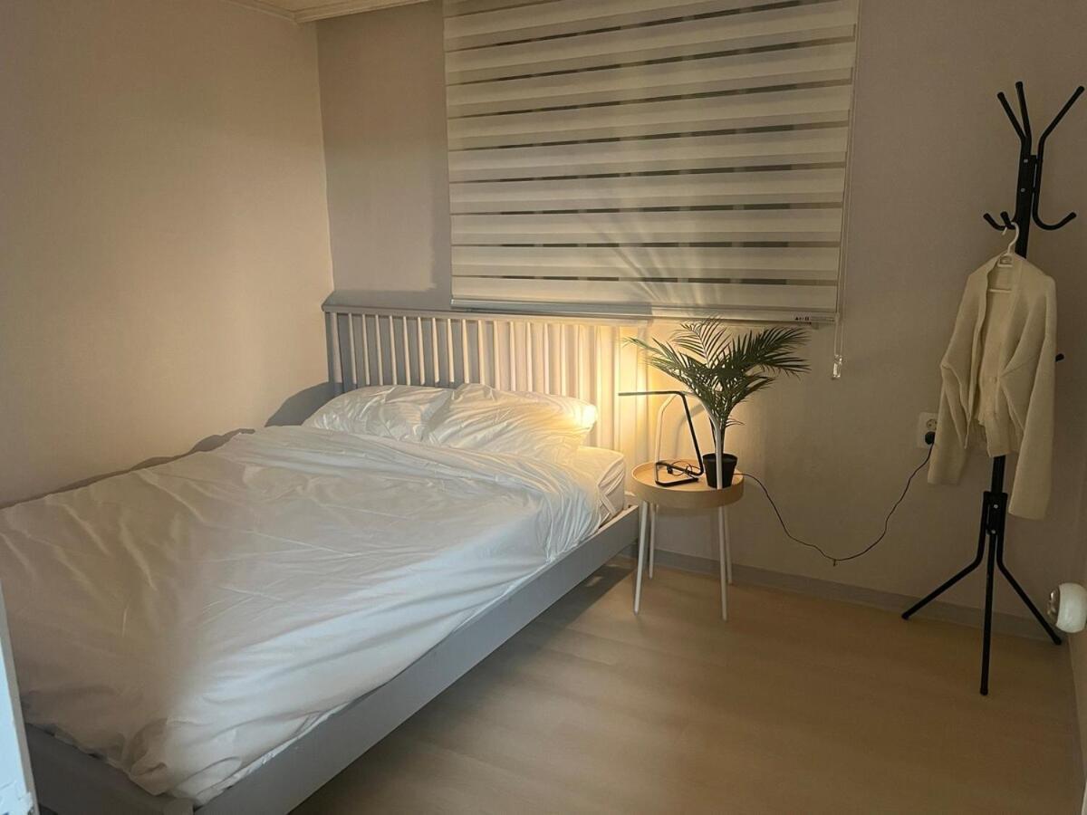 Gangnam Posco 3min, Coex 10min, 2room 2queen Beds Travel & Business Apartment